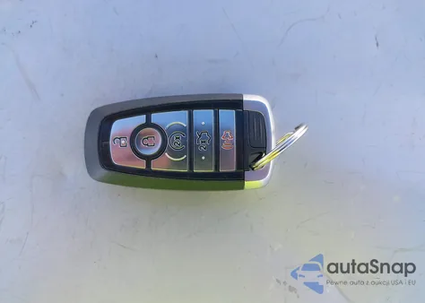 2018 Ford Edge Titanium z USA, uszkodzony, nr VIN 2FMPK4K90JBB32795